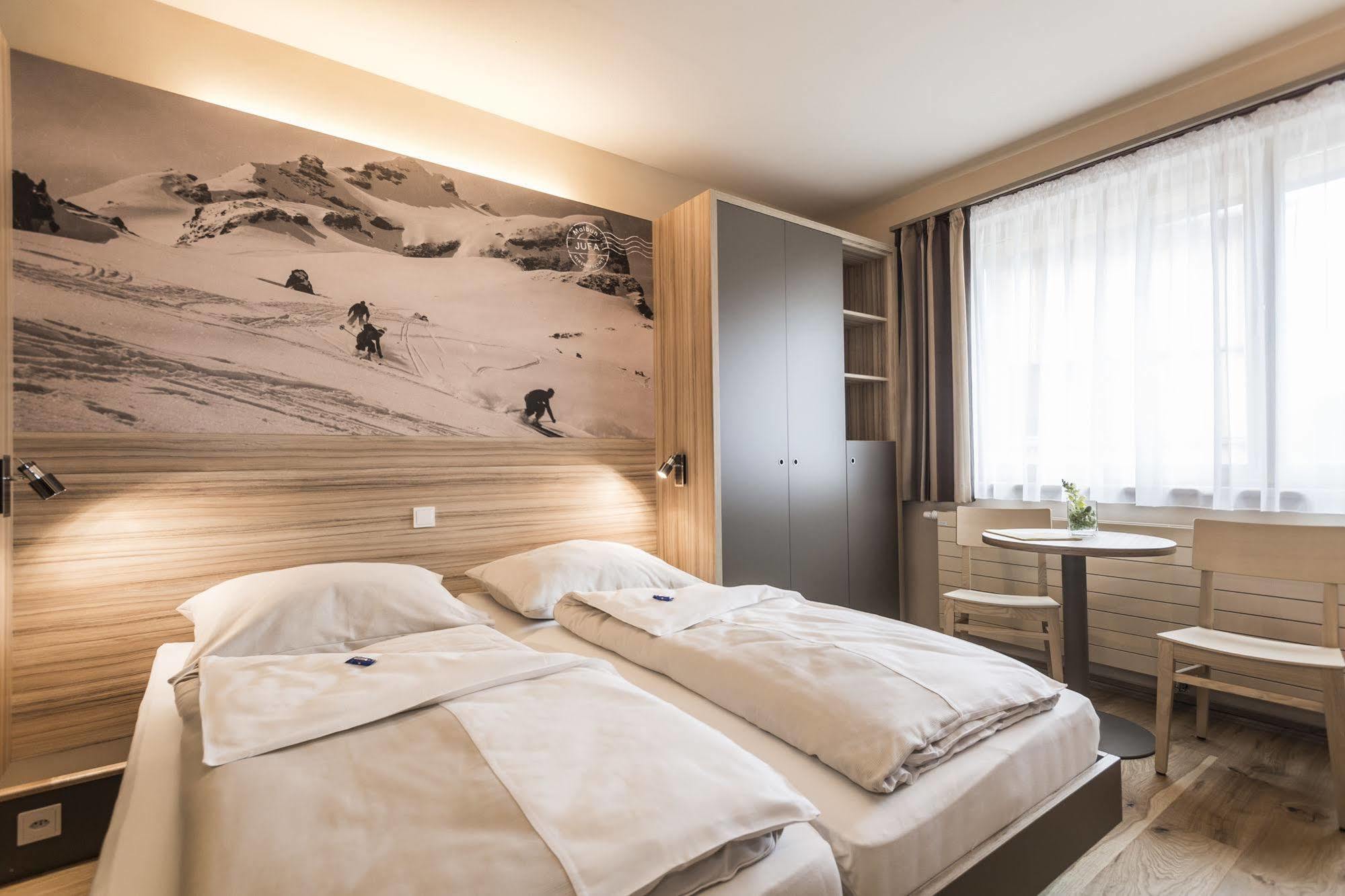 Jufa Hotel มัลบุน ภายนอก รูปภาพ